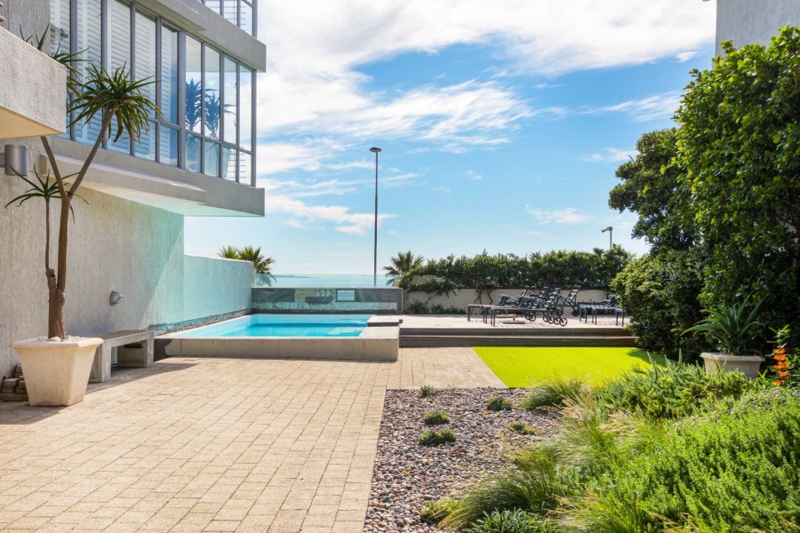 2 Bedroom Property for Sale in Mouille Point Western Cape